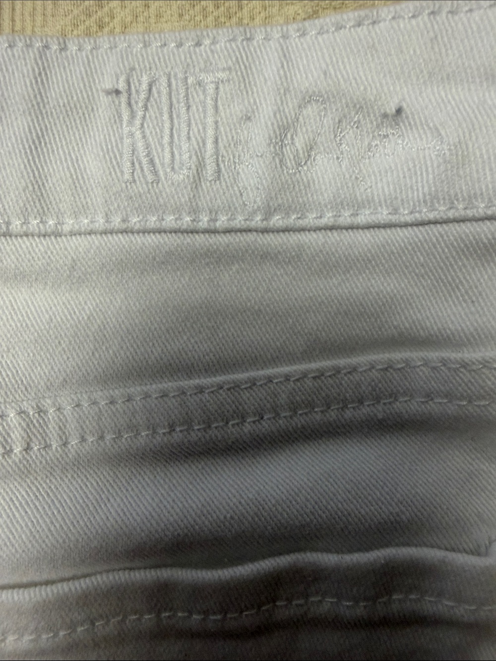 Kut from Kloth Katy Boyfriend shorts 8 - Picture 6 of 8